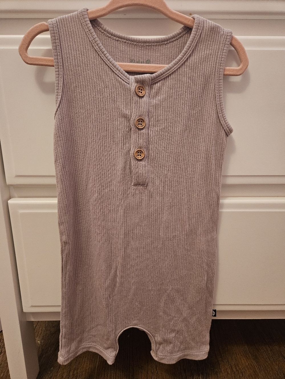 Kyte Baby Ribbed Sleeveless Shortall In Wisteria- Size 2T